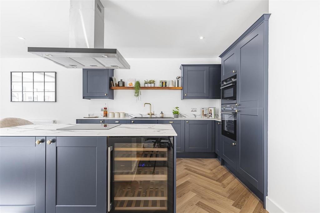 James anderson-plot 2 worple park-sw14 8ng 8 .JPG