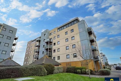 2 bedroom flat for sale, Groombridge Avenue, Eastbourne