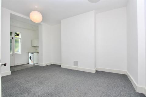 1 bedroom flat to rent, Alvington Crescent, London E8