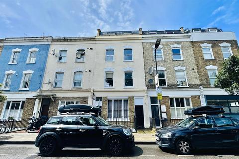 2 bedroom maisonette to rent, Nevill Road, London N16