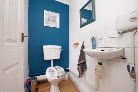 4 Tudor Square, Dalton-in-furness, LA15 8RL