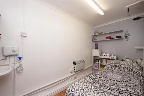 4 Tudor Square, Dalton-in-furness, LA15 8RL