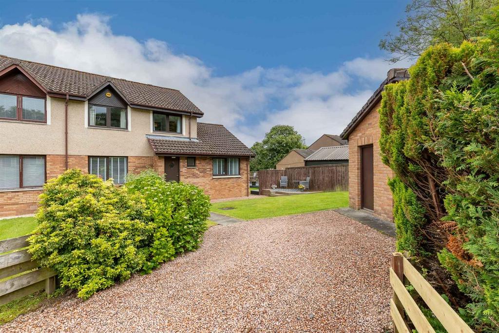 Fordyce Way, Auchterarder 4 bed semidetached house for sale £317,500
