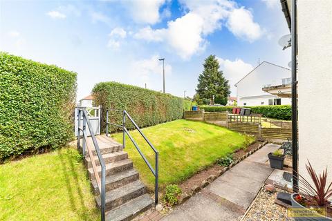 3 bedroom semi-detached house for sale, Greenside Avenue, Blackburn