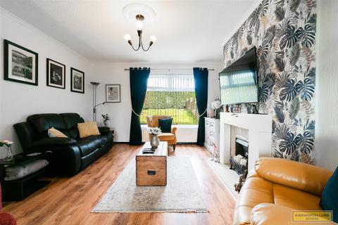 3 bedroom semi-detached house for sale, Greenside Avenue, Blackburn