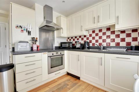 2 bedroom end of terrace house for sale, Whitesand Drive, Camber, Rye