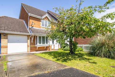 3 bedroom semi-detached house for sale, Lucerne Close, Cambridge