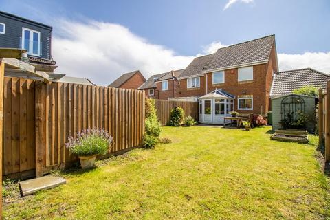 3 bedroom semi-detached house for sale, Lucerne Close, Cambridge