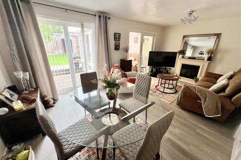 3 bedroom terraced house for sale, Broom Drive, Kings Heath