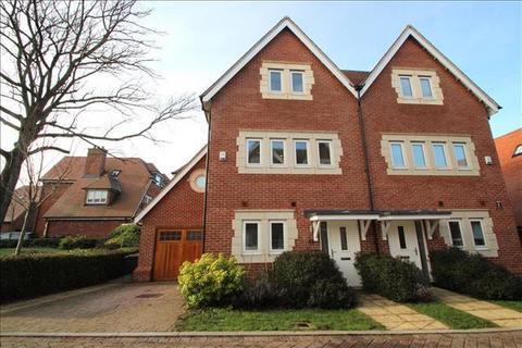 4 bedroom semi-detached house to rent, Phelps Lane, Mill Hill, NW7