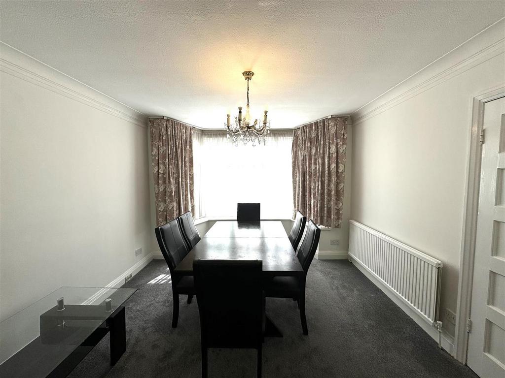 Dining Room.jpeg