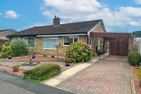 2 bedroom semi-detached bungalow for sale, Wilson Avenue, Steeton