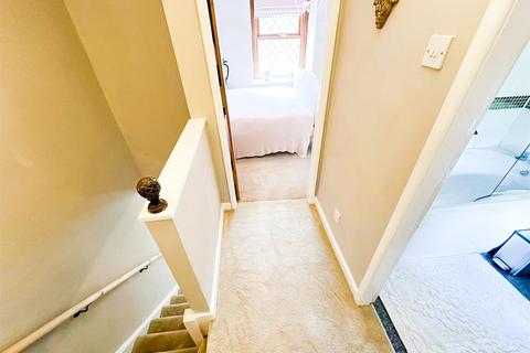 4 Main Street, Ickornshaw, Keighley, BD22 0DH