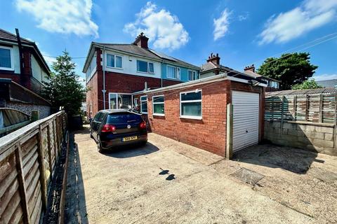 3 bedroom semi-detached house for sale, Preston Lane, Allerton Bywater, Castleford