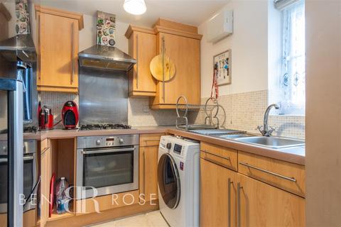 30 Abbotts Close, Walton Le Dale, Preston, PR5 4NU