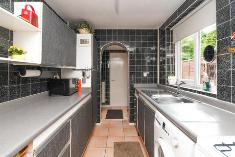 2 bedroom end of terrace house for sale, 16 Mancroft Road, Tettenhall, Wolverhampton, WV6 8RS