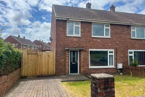 3 bedroom semi-detached house for sale, Heol-Y-Frenhines, Bridgend County Borough, CF31 4RT