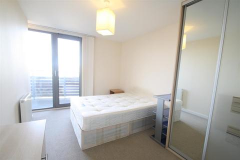 1 bedroom flat to rent, Thomas Frye Court, High Street Stratford, Stratford E15