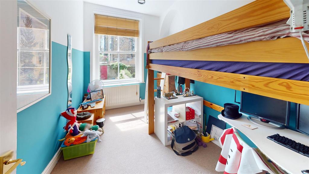 73a-Gargrave-Road-Bedroom 1.jpg