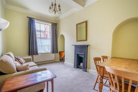 1 bedroom apartment to rent, St Andrewgate, York, YO1 7BR