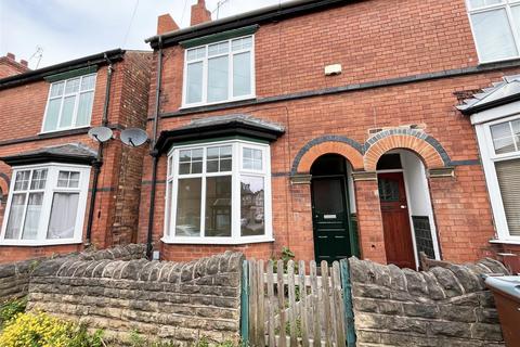 2 bedroom semi-detached house to rent, Owthorpe Grove, Nottingham NG5