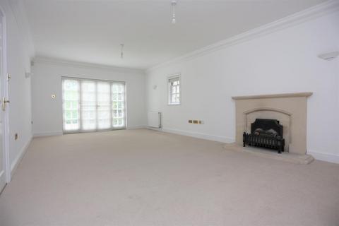 5 bedroom house to rent, Tongdean Road, Hove