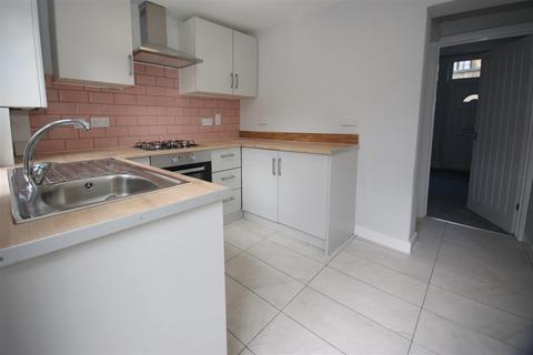 2 bedroom house for sale, St. John Street, Brighouse