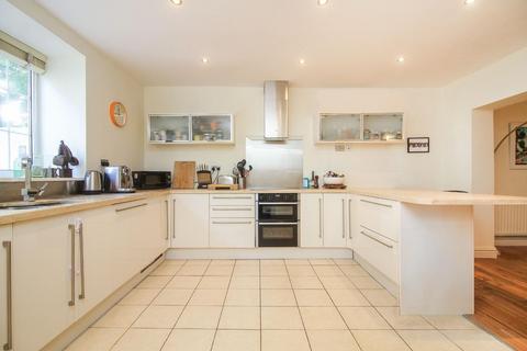 2 bedroom maisonette for sale, Huntingdon Place, Tynemouth