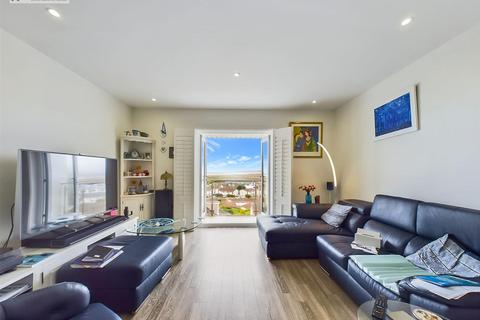 4 bedroom end of terrace house for sale, Westward Ho