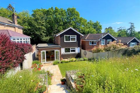 3 bedroom detached house for sale, Widmore Lane, Sonning Common Reading RG4