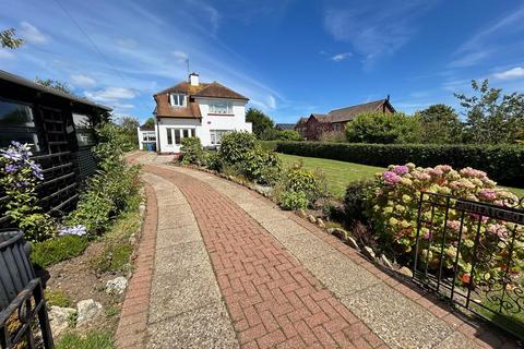 3 bedroom detached house for sale, Filey Road, Scarborough