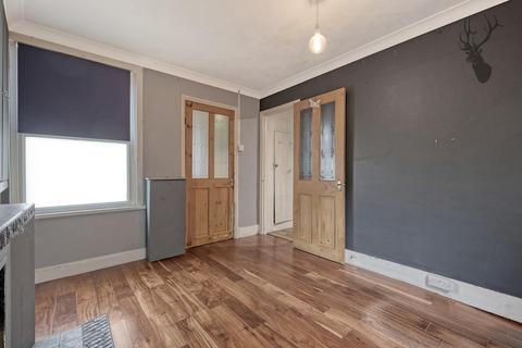 2 Bower Vale, Epping, CM16 7AS