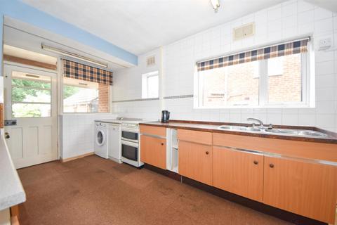 45 Elmdene Road, Kenilworth, CV8 2BW