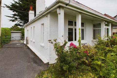 4 bedroom detached bungalow for sale, 100 Haven Road, Haverfordwest