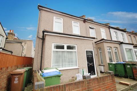 2 bedroom terraced house for sale, St. Pauls Road, Erith