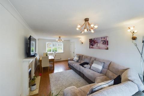 5 bedroom detached house for sale, Moorland Road, Crawley RH10