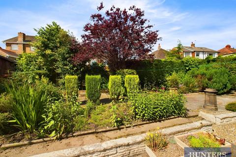 2 bedroom detached bungalow for sale, Rosemoor Close, Hunmanby, Filey