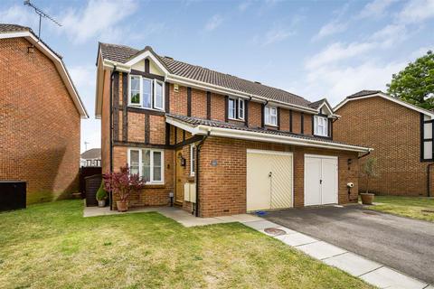 3 bedroom semi-detached house for sale, Stonebridge Field, Eton