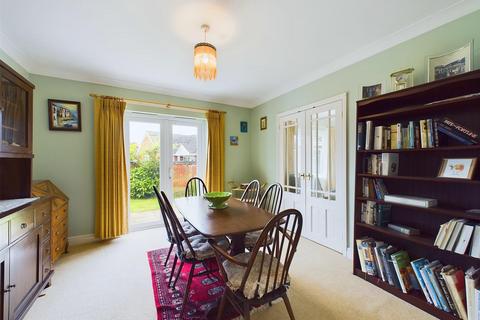 5 Barrack Close, East Tuddenham, Dereham, NR20 3LU