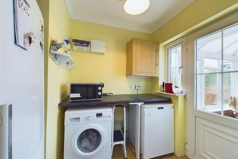 5 Barrack Close, East Tuddenham, Dereham, NR20 3LU