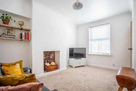 2 bedroom terraced house for sale, Sutherland Street, York