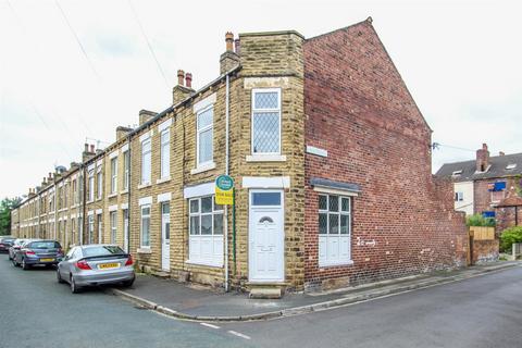 2 bedroom end of terrace house for sale, Grosvenor Street, Wakefield WF1