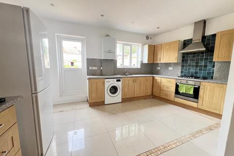 3 bedroom house for sale, Water Lane, Ilford