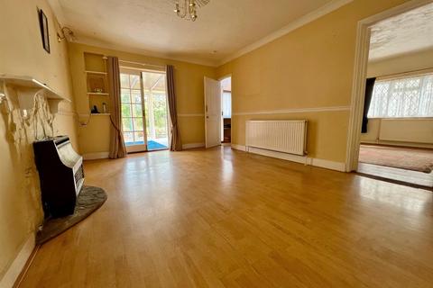 7 Glendale Road, Burnham-on-crouch, CM0 8LY