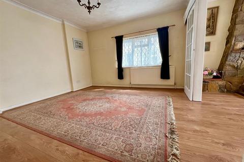 7 Glendale Road, Burnham-on-crouch, CM0 8LY