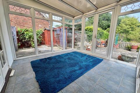 7 Glendale Road, Burnham-on-crouch, CM0 8LY