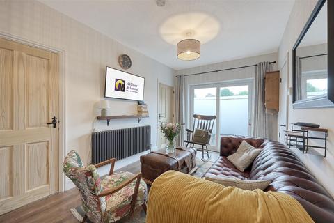 2 bedroom semi-detached bungalow for sale, Woodham Way, Stanstead Abbotts