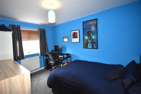 8 The Meadows, Carlton, Goole, DN14 9QZ
