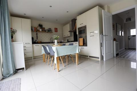 3 bedroom detached house for sale, 15 Heol Cae Pwll, Colwinston, Cowbridge, Vale of Glamorgan, CF71 7PL