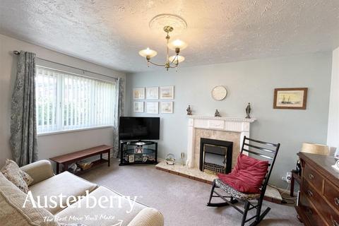 2 bedroom townhouse for sale, Bardsey Walk, Stoke-On-Trent ST3